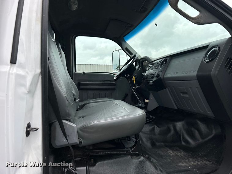 image for item EG0836 2012 Ford F750 Super Duty  flatbed truck