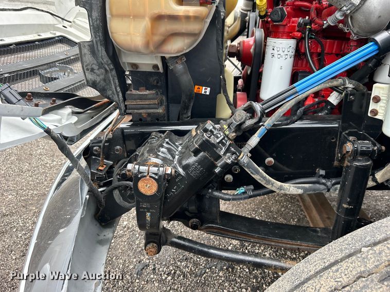 image for item EG0836 2012 Ford F750 Super Duty  flatbed truck