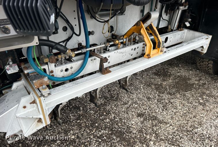 image for item EG0840 2011 Ford F750 Super Duty  railroad inspection truck