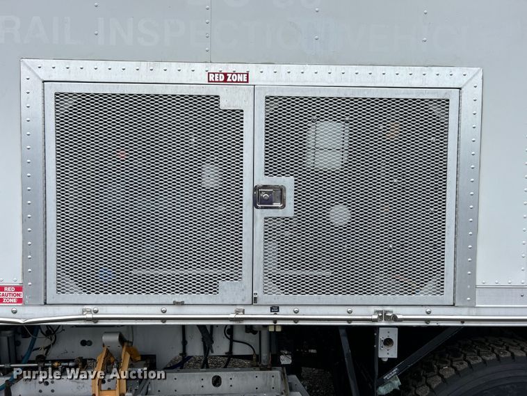 image for item EG0840 2011 Ford F750 Super Duty  railroad inspection truck