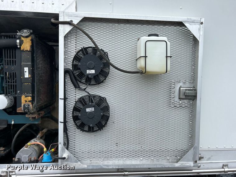 image for item EG0840 2011 Ford F750 Super Duty  railroad inspection truck