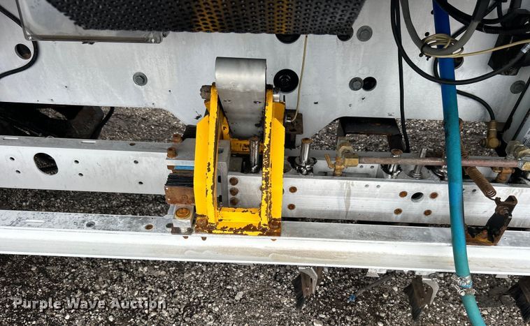 image for item EG0840 2011 Ford F750 Super Duty  railroad inspection truck