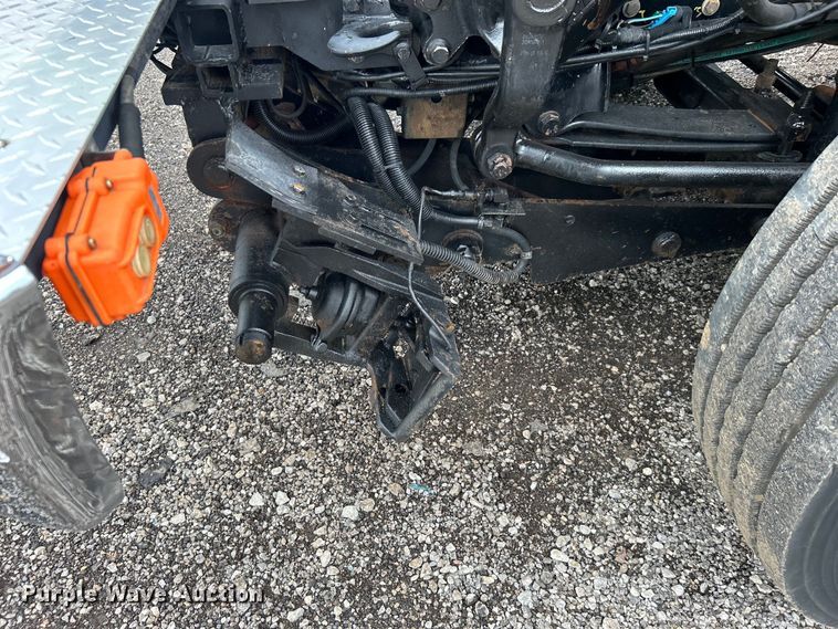 image for item EG0840 2011 Ford F750 Super Duty  railroad inspection truck