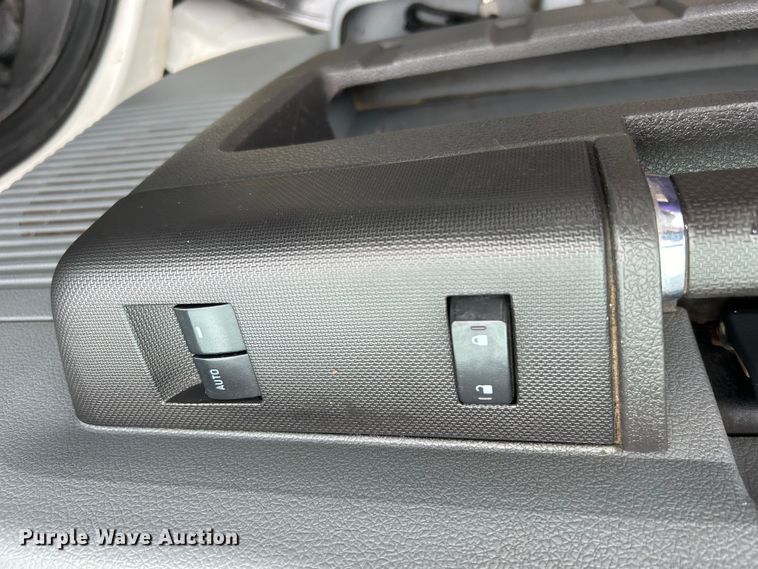 image for item EG0840 2011 Ford F750 Super Duty  railroad inspection truck