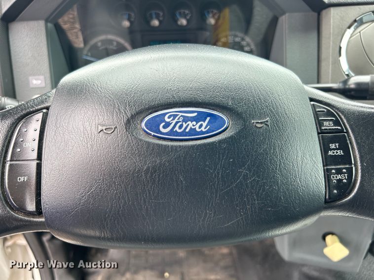 image for item EG0840 2011 Ford F750 Super Duty  railroad inspection truck