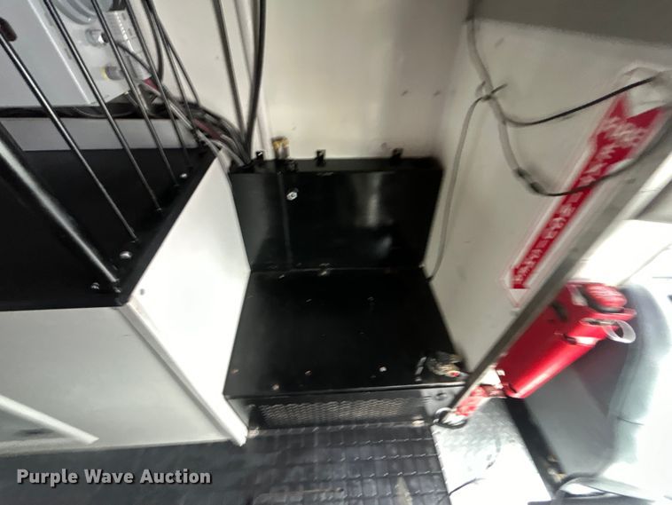 image for item EG0840 2011 Ford F750 Super Duty  railroad inspection truck