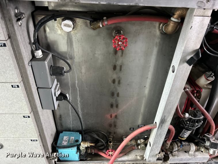 image for item EG0840 2011 Ford F750 Super Duty  railroad inspection truck