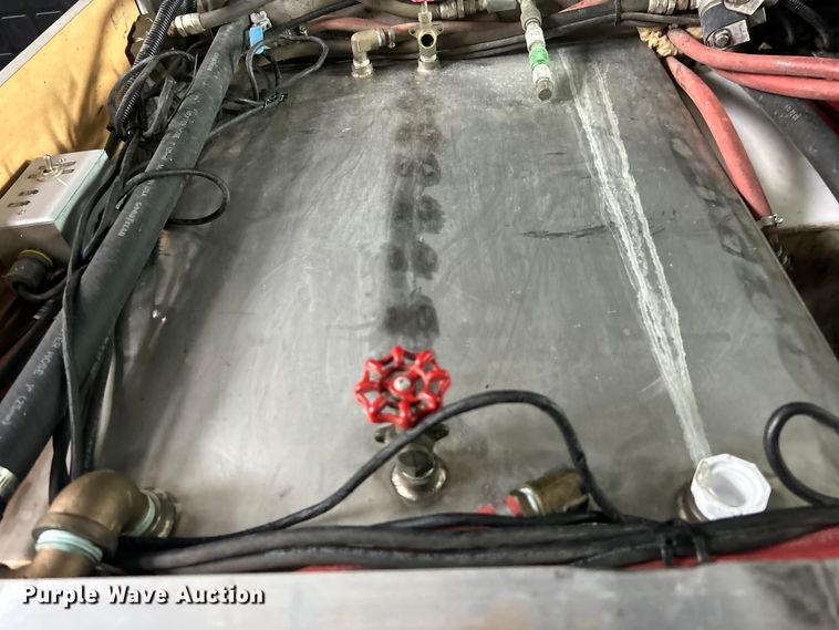 image for item EG0840 2011 Ford F750 Super Duty  railroad inspection truck