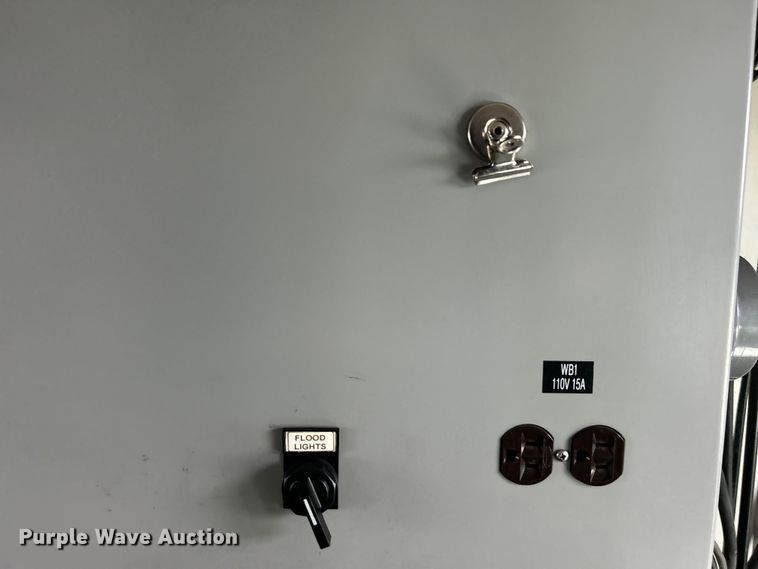 image for item EG0840 2011 Ford F750 Super Duty  railroad inspection truck