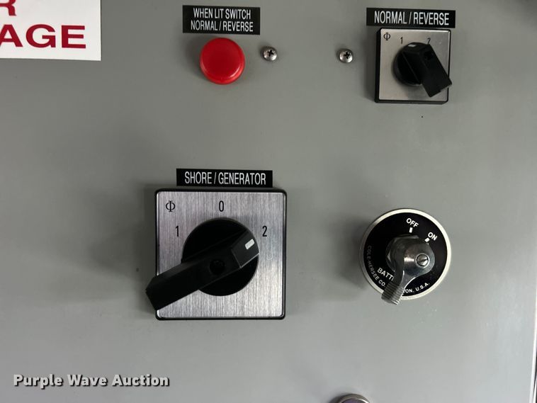 image for item EG0840 2011 Ford F750 Super Duty  railroad inspection truck