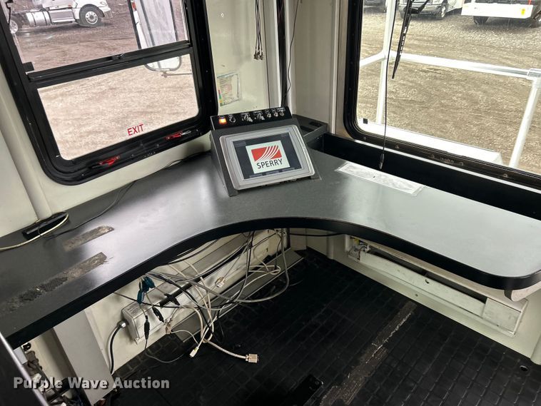 image for item EG0840 2011 Ford F750 Super Duty  railroad inspection truck