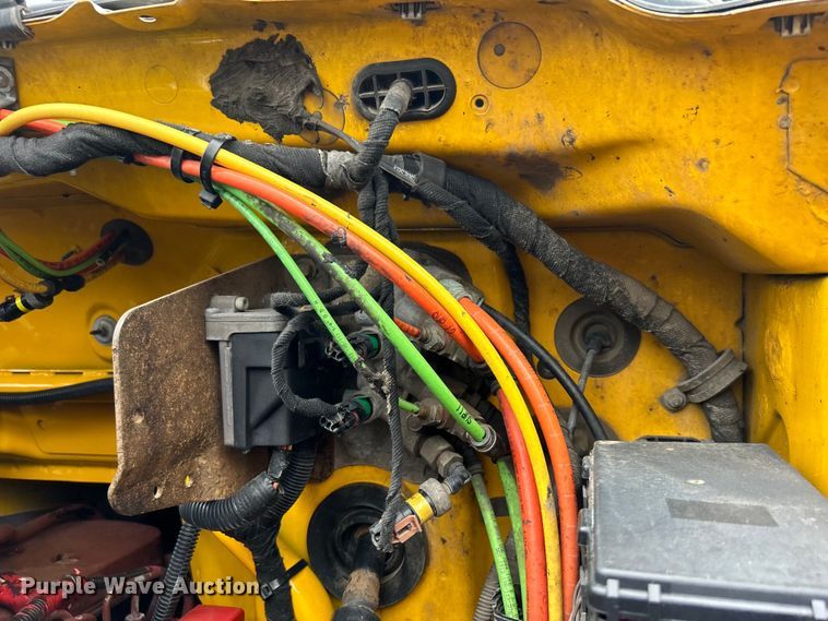 image for item EG0840 2011 Ford F750 Super Duty  railroad inspection truck