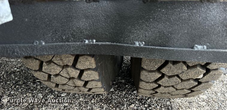 image for item EG0840 2011 Ford F750 Super Duty  railroad inspection truck