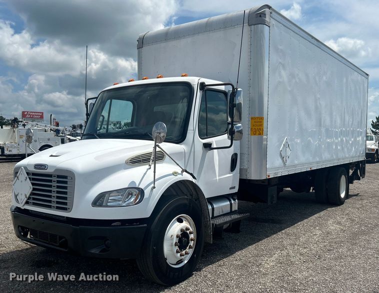 image for item EG0866 2009 Freightliner Business Class M2 box truck