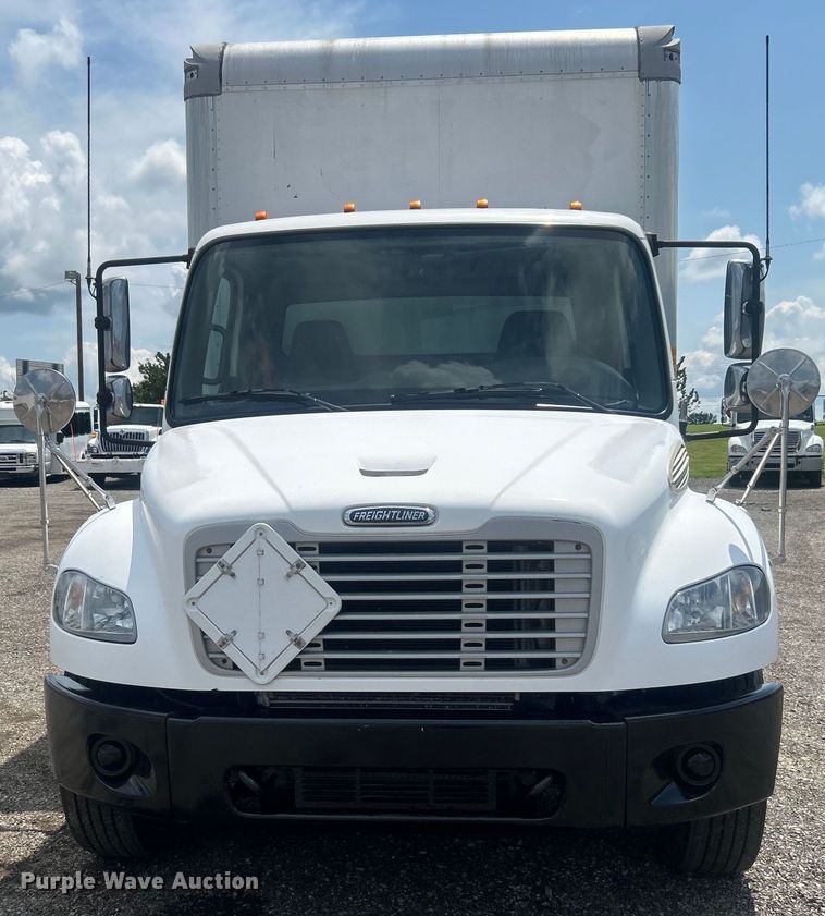 image for item EG0866 2009 Freightliner Business Class M2 box truck