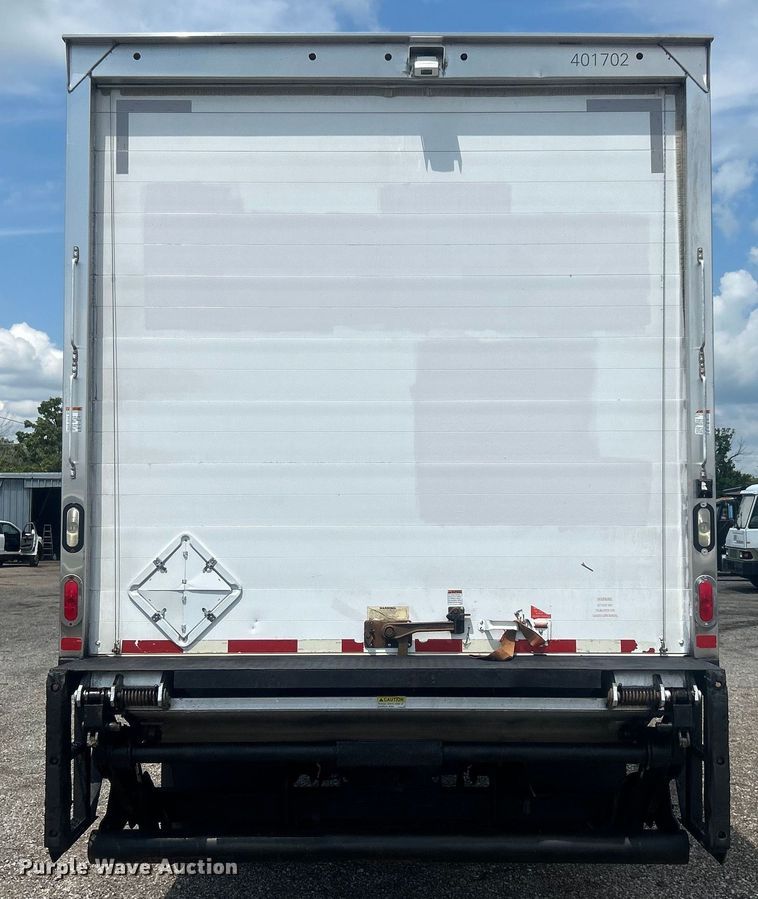 image for item EG0866 2009 Freightliner Business Class M2 box truck