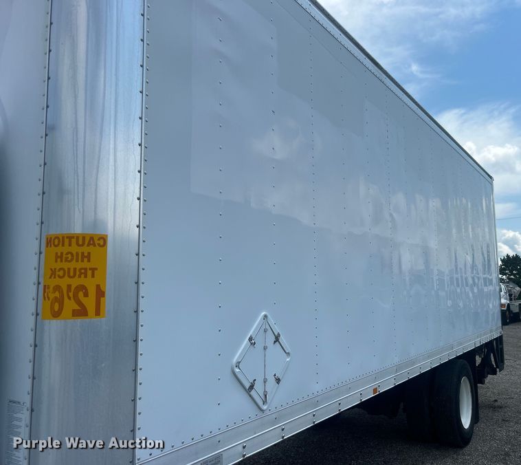 image for item EG0866 2009 Freightliner Business Class M2 box truck