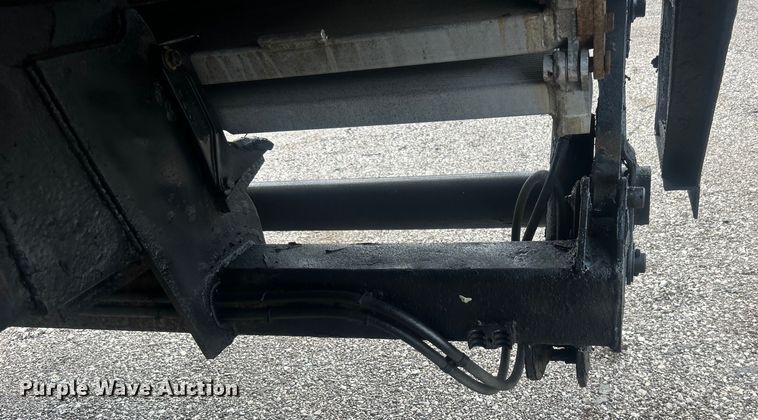 image for item EG0866 2009 Freightliner Business Class M2 box truck