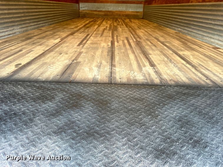 image for item EG0866 2009 Freightliner Business Class M2 box truck