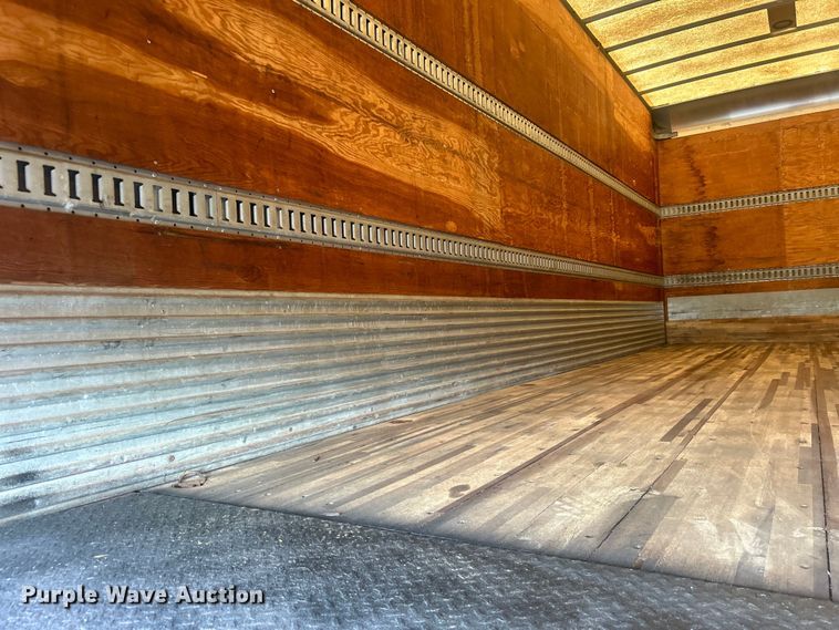 image for item EG0866 2009 Freightliner Business Class M2 box truck