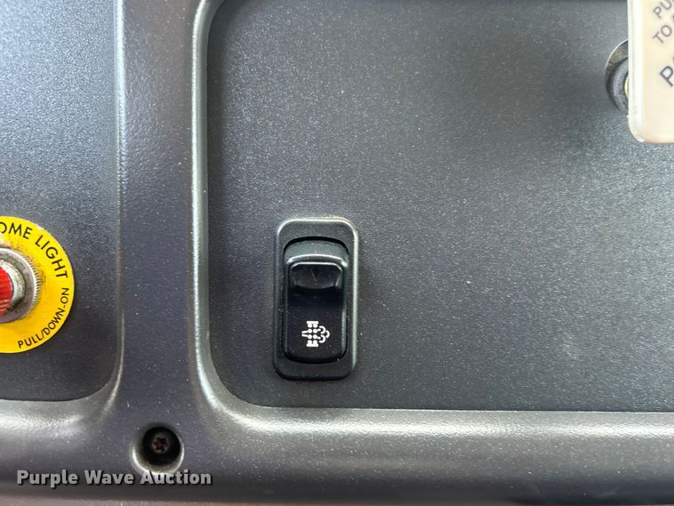 image for item EG0866 2009 Freightliner Business Class M2 box truck