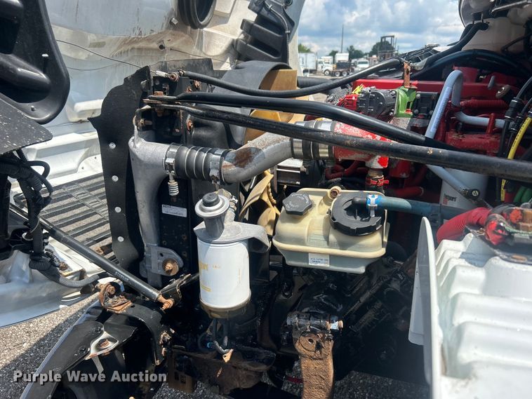 image for item EG0866 2009 Freightliner Business Class M2 box truck