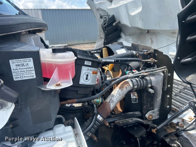 image for item EG0866 2009 Freightliner Business Class M2 box truck