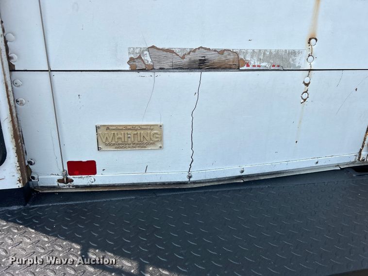 image for item EG0881 2006 Ford F650 Super Duty  box truck