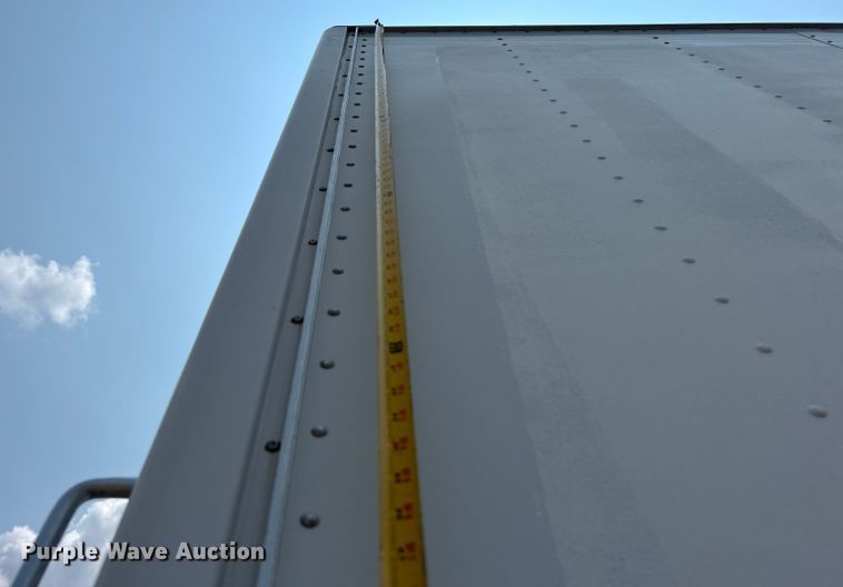 image for item EG0881 2006 Ford F650 Super Duty  box truck