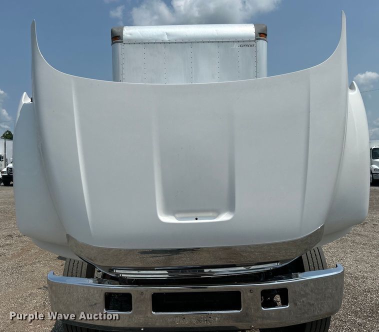 image for item EG0881 2006 Ford F650 Super Duty  box truck