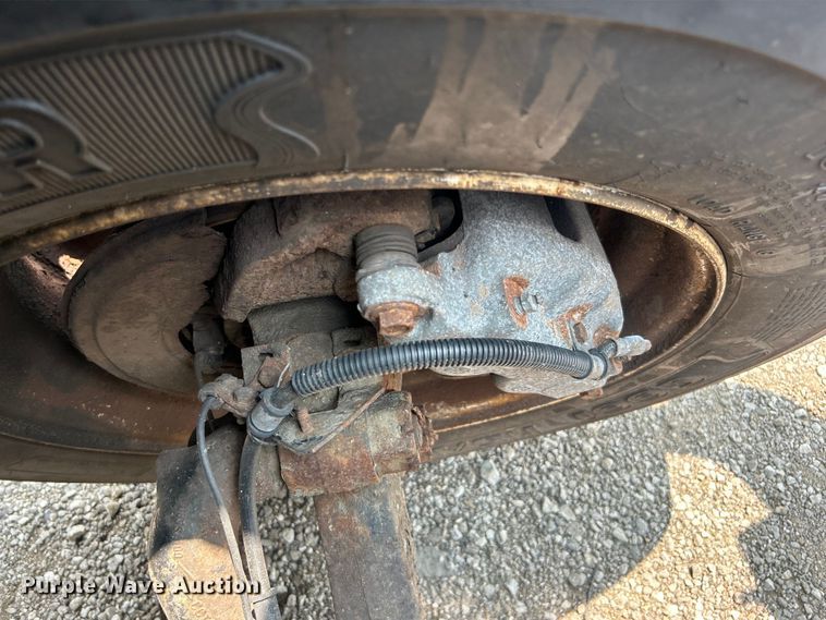 image for item EG0881 2006 Ford F650 Super Duty  box truck