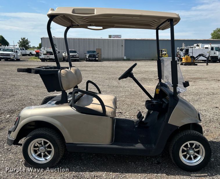image for item EG0894 2013 EZ-Go RXV golf cart