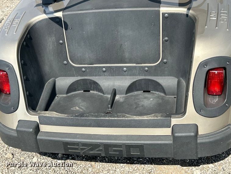 image for item EG0894 2013 EZ-Go RXV golf cart