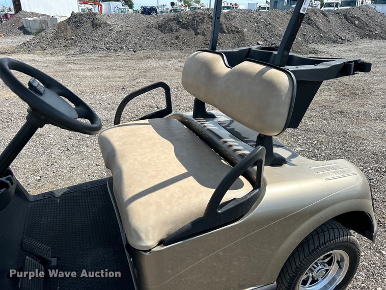 image for item EG0894 2013 EZ-Go RXV golf cart