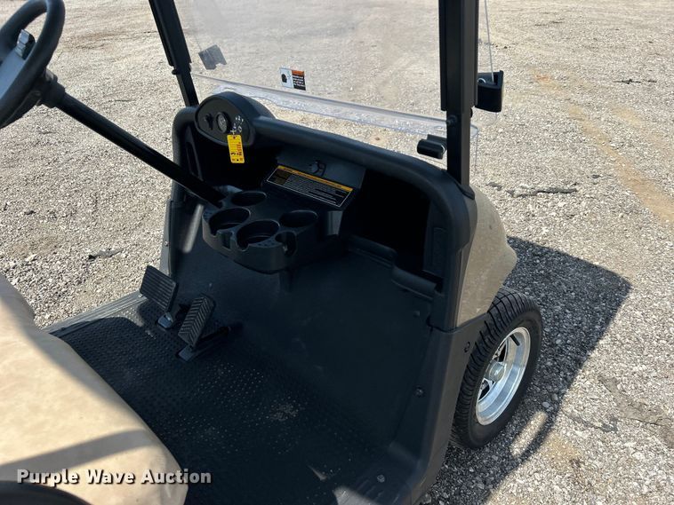 image for item EG0894 2013 EZ-Go RXV golf cart