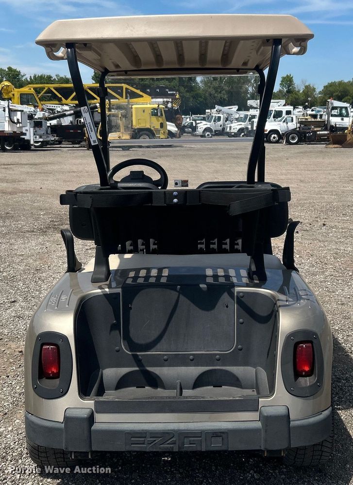 image for item EG0896 2013 EZ-Go RXV golf cart