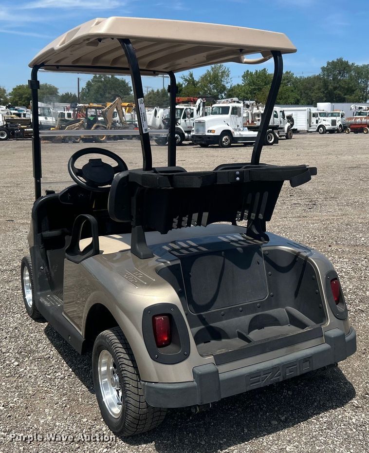 image for item EG0896 2013 EZ-Go RXV golf cart