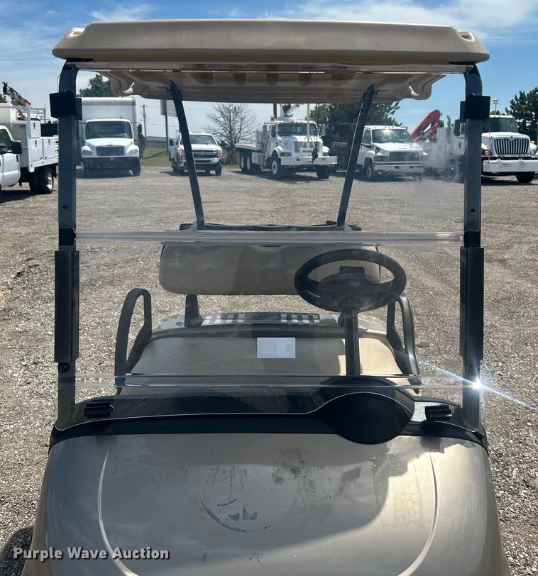 image for item EG0896 2013 EZ-Go RXV golf cart