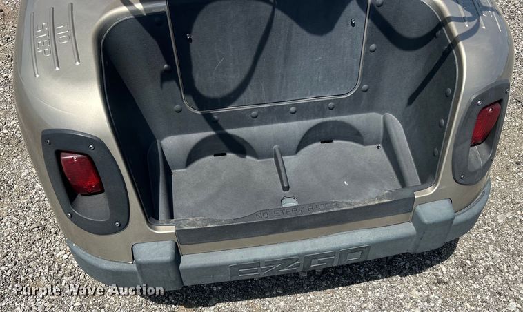 image for item EG0896 2013 EZ-Go RXV golf cart