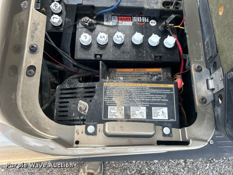 image for item EG0896 2013 EZ-Go RXV golf cart