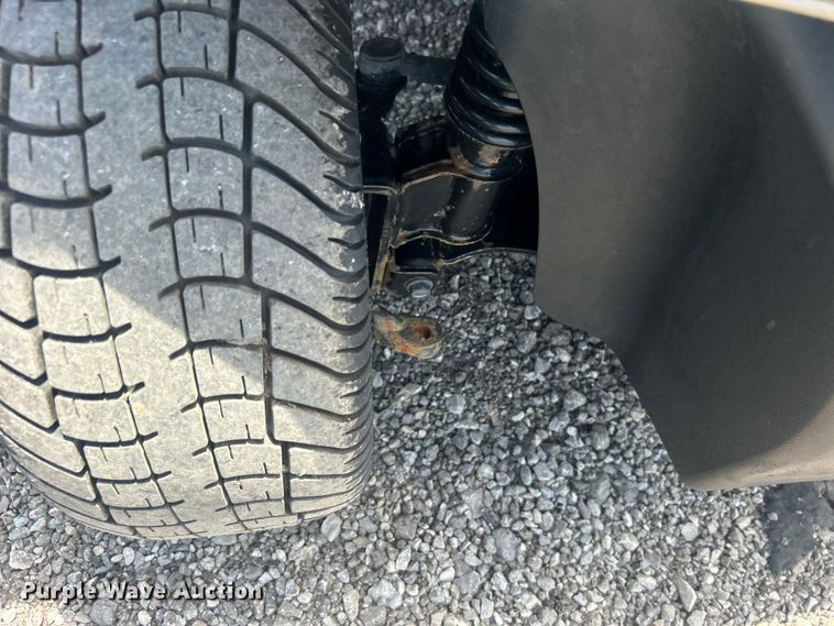 image for item EG0896 2013 EZ-Go RXV golf cart