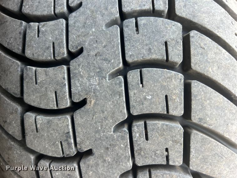 image for item EG0896 2013 EZ-Go RXV golf cart