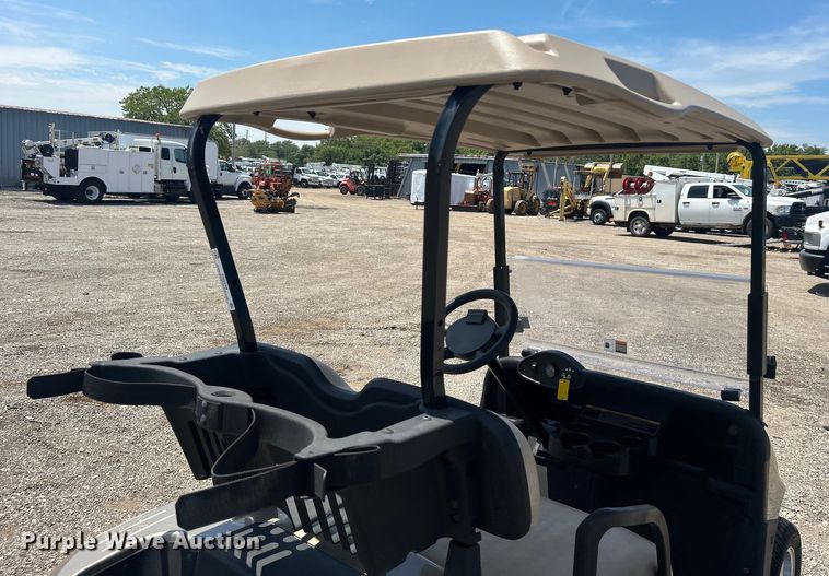 image for item EG0898 2013 EZ-Go RXV golf cart