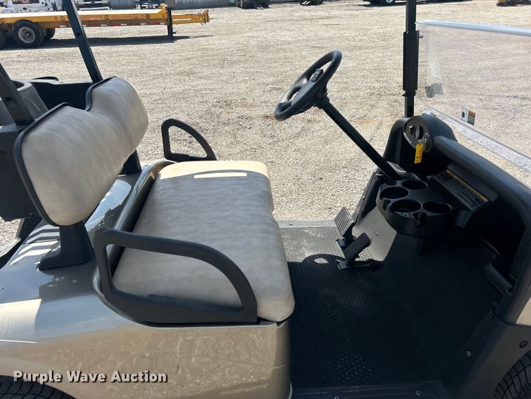 image for item EG0898 2013 EZ-Go RXV golf cart