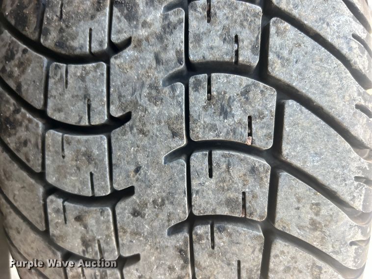 image for item EG0898 2013 EZ-Go RXV golf cart