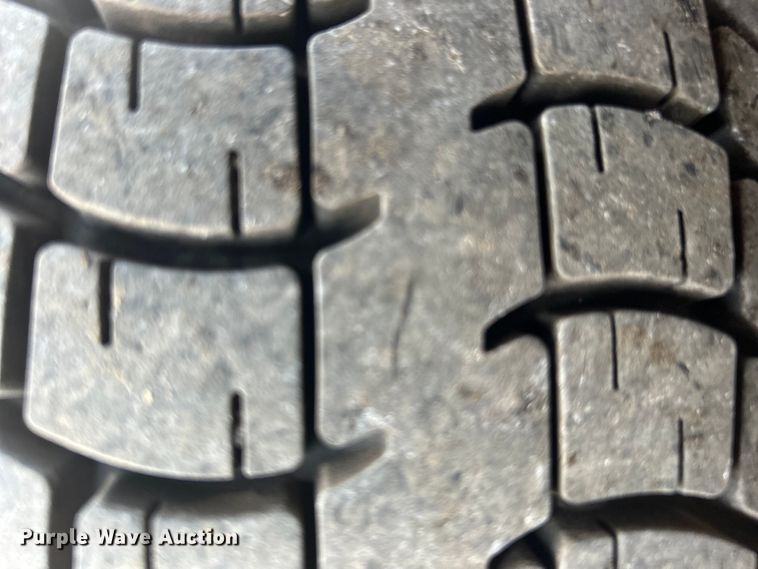 image for item EG0898 2013 EZ-Go RXV golf cart