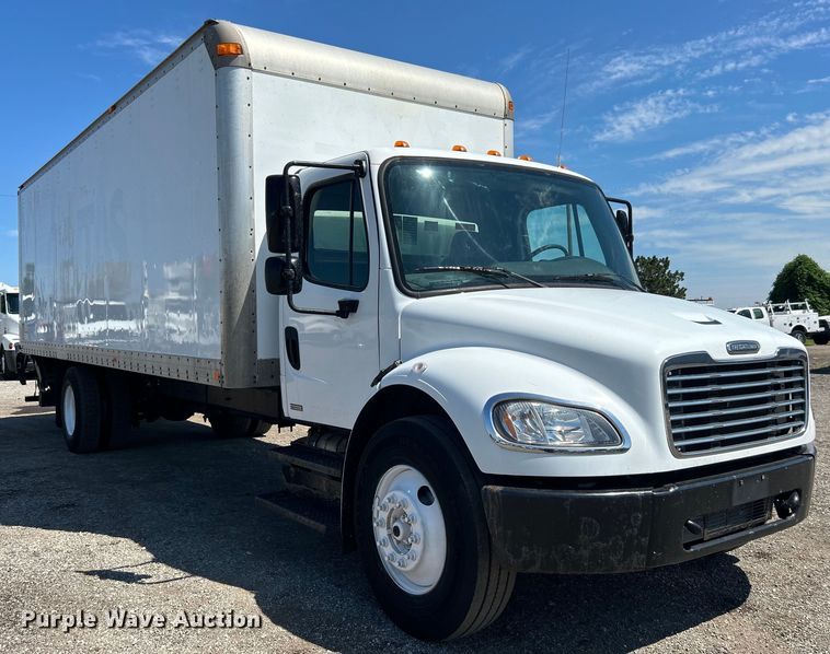 image for item EG0905 2010 Freightliner  Business Class M2 box truck