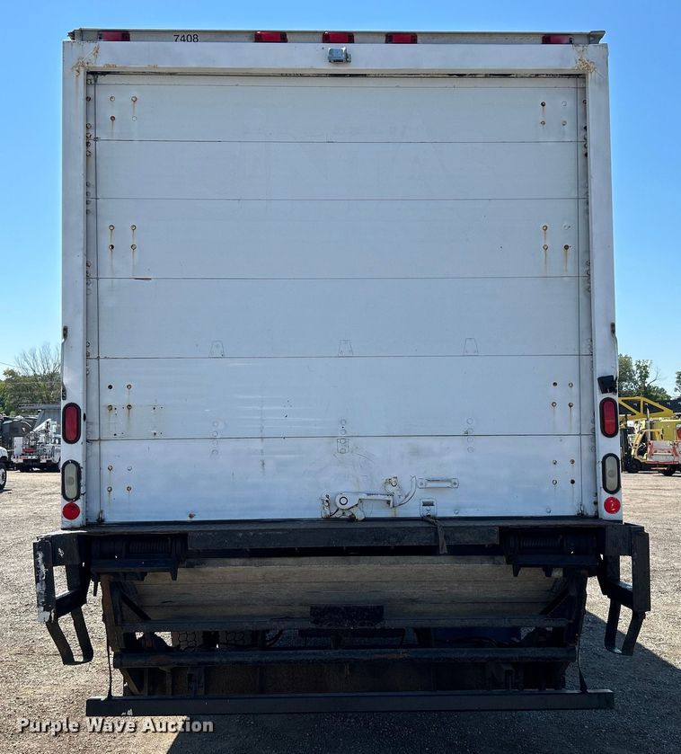 image for item EG0905 2010 Freightliner  Business Class M2 box truck