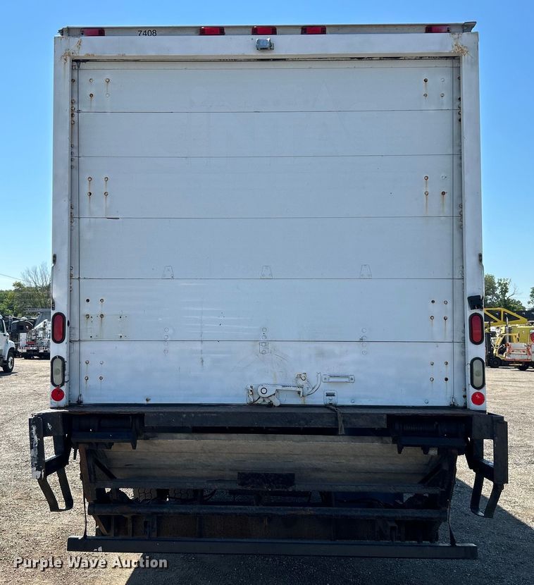 image for item EG0905 2010 Freightliner  Business Class M2 box truck