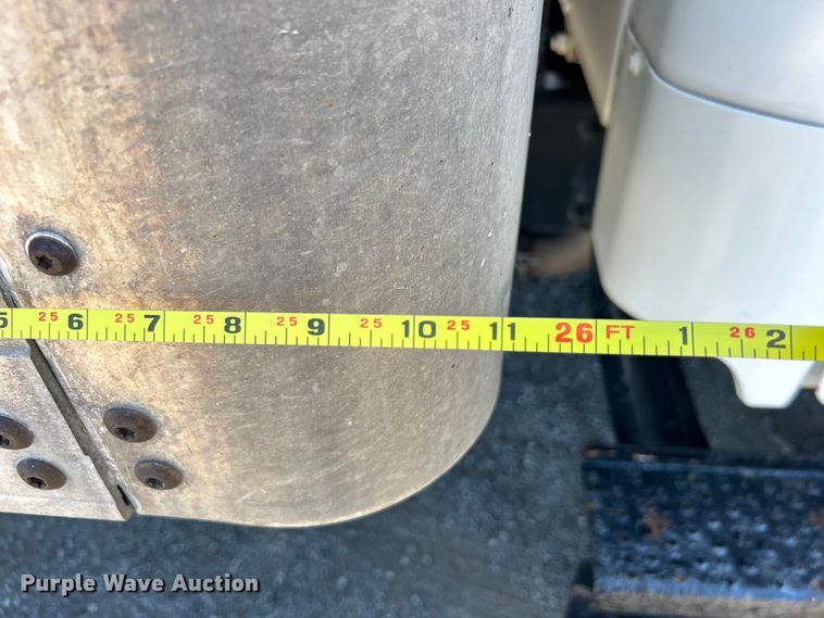 image for item EG0905 2010 Freightliner  Business Class M2 box truck